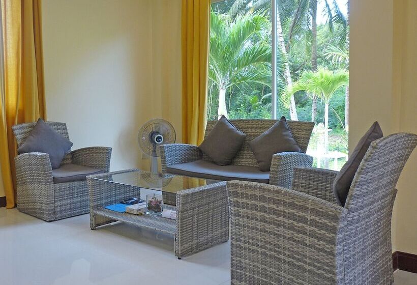 Отель Maikhao Residence