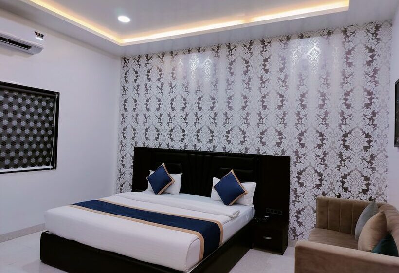 בית מלון כפרי Om