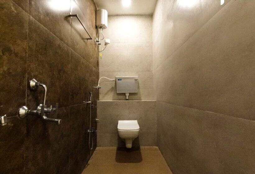 ホテル Privystays Kurul Villa