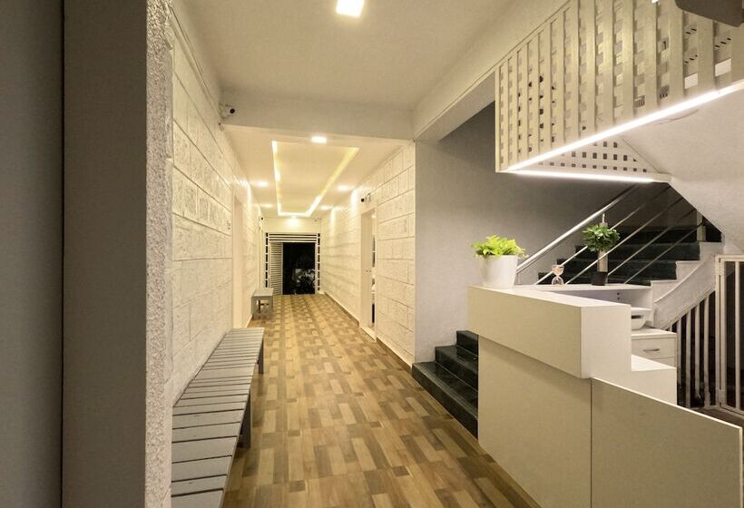 ホテル Privystays Kurul Villa