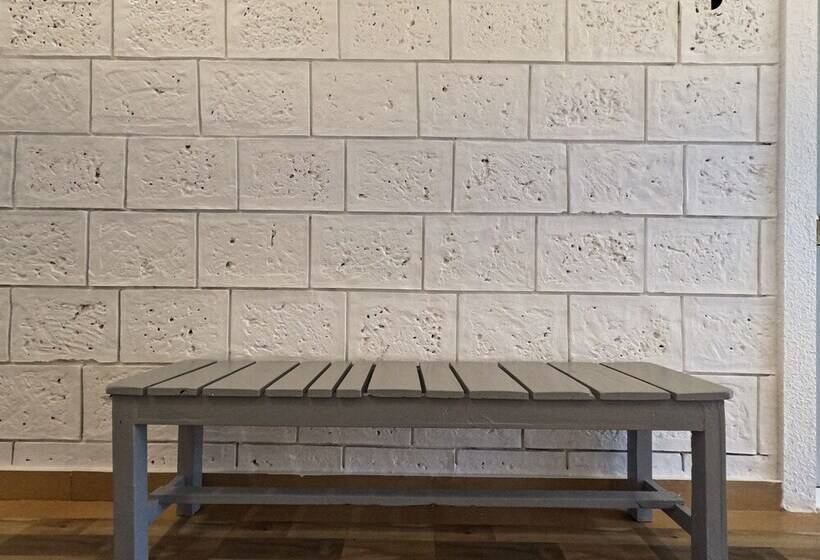 ホテル Privystays Kurul Villa