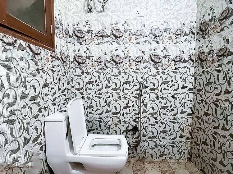 Отель Roomshala 117 Shubham Residency