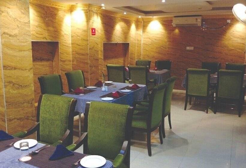 Hotel The Royal Suite