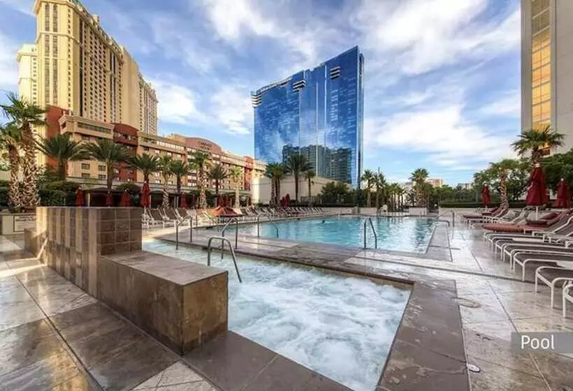 هتل Awesome New Mgm Signature Condo