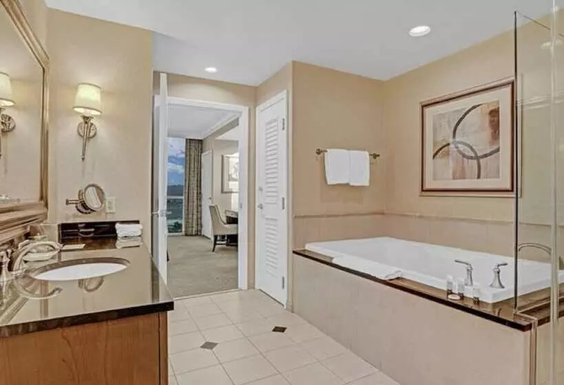 هتل Awesome New Mgm Signature Condo