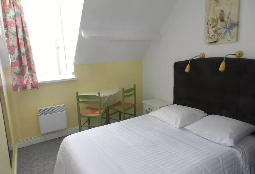 Hotelli Hôtel Le Vivier Wissant   Centre Village