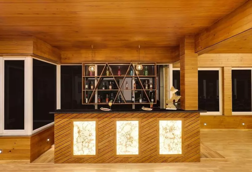 Lemon Tree Hotel Mcleodganj