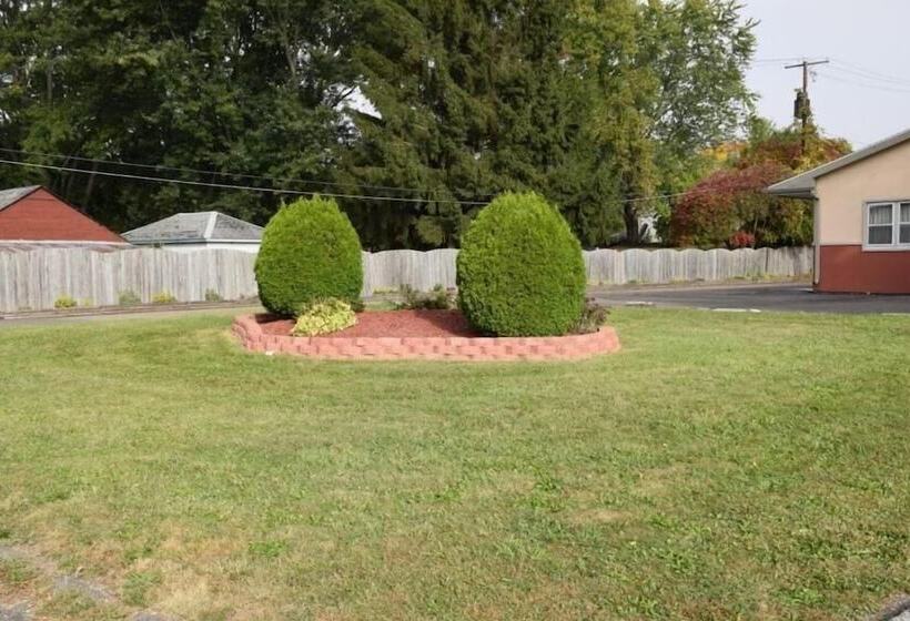 Motel Relax Inn Elmira