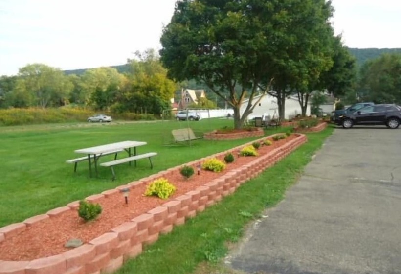 Motel Relax Inn Elmira