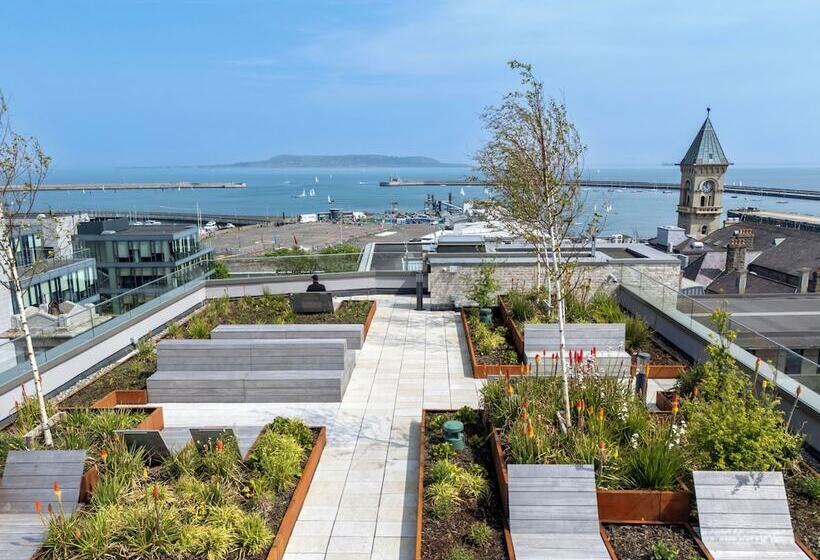 Niche Living - Dun Laoghaire