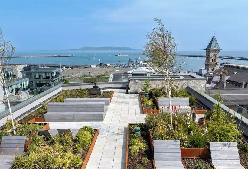 Niche Living - Dun Laoghaire