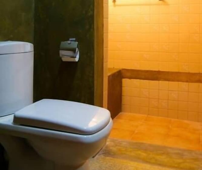 펜션 Ralahami Bungalow