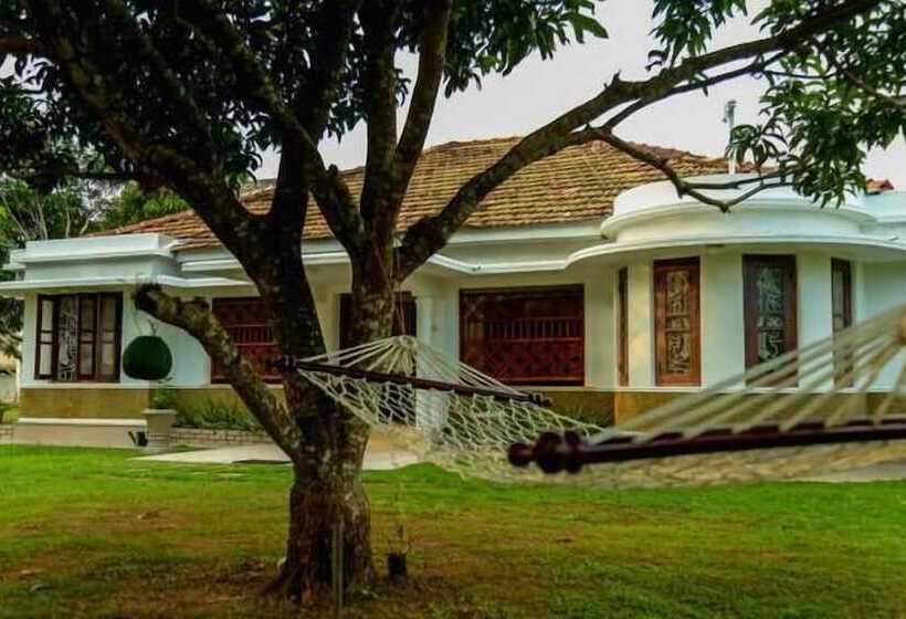 펜션 Ralahami Bungalow