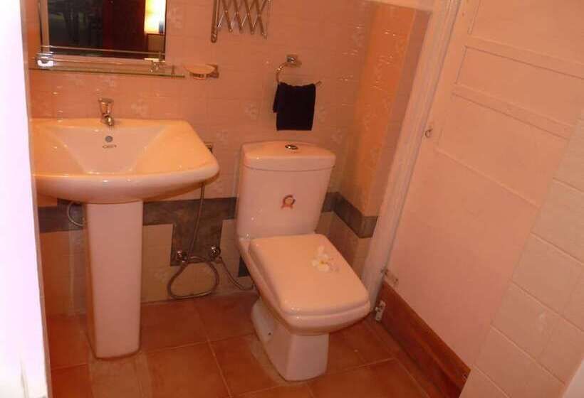 펜션 Ralahami Bungalow