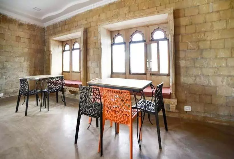 Lomakeskus Foxoso Luxury Camps