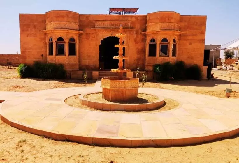 Lomakeskus Foxoso Luxury Camps