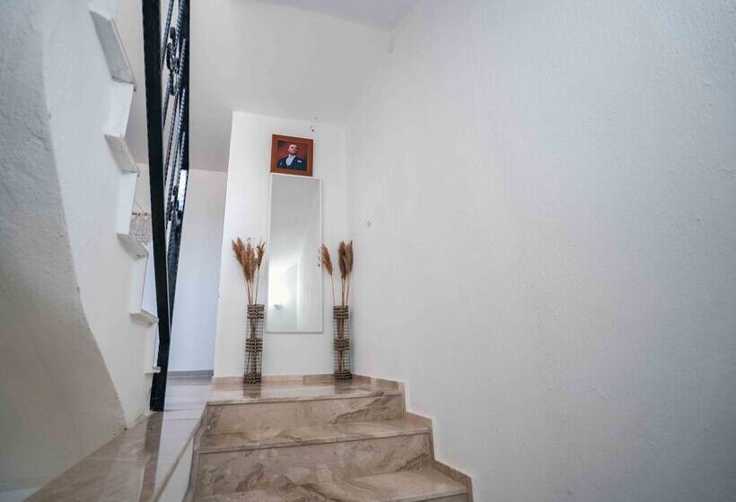 Aşan Butik Pansiyon