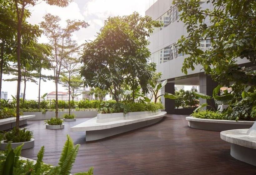 Tk Central Serviced Apartments