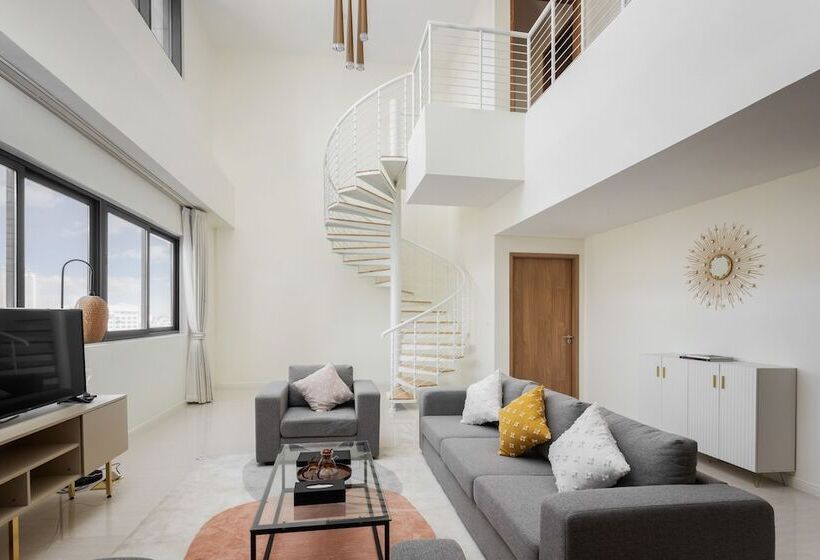 Tk Central Serviced Apartments