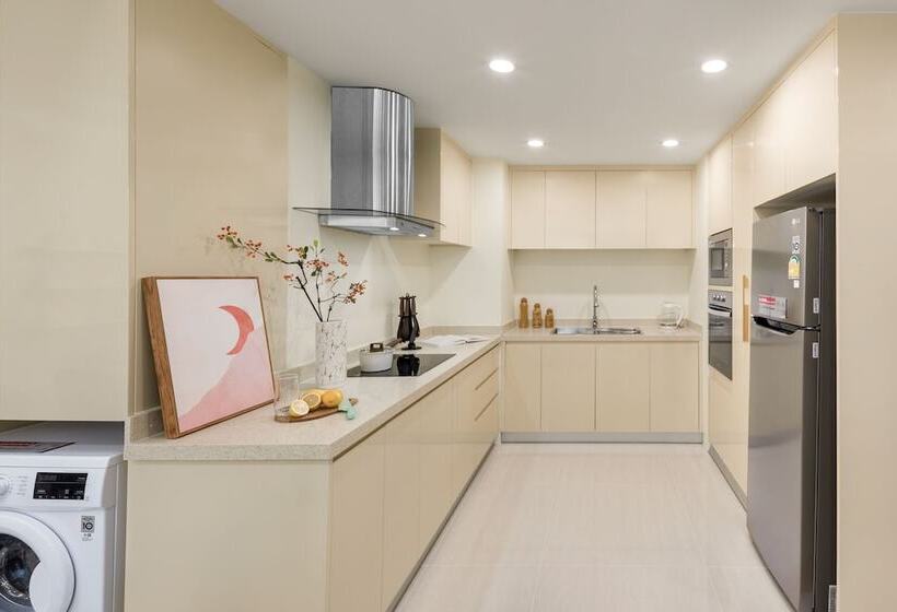 Tk Central Serviced Apartments