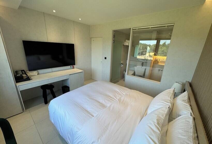 בית מלון כפרי Cashmir