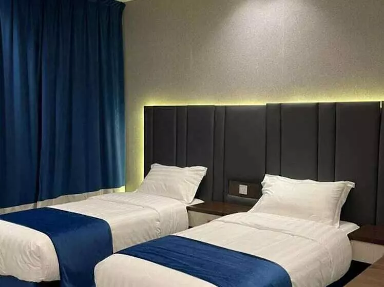 Hotelli Qimam Park