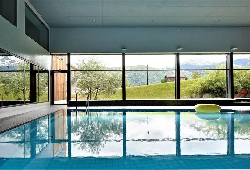 Hotelli Reka-feriendorf Disentis