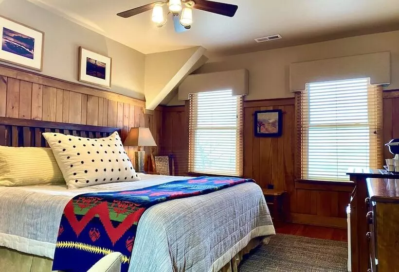 Hotelli Snowbird Mountain Lodge