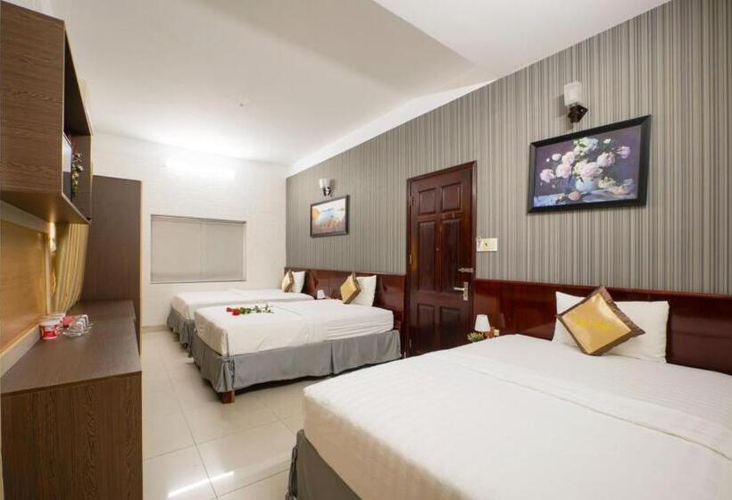 Ruby Hotel Côn đảo