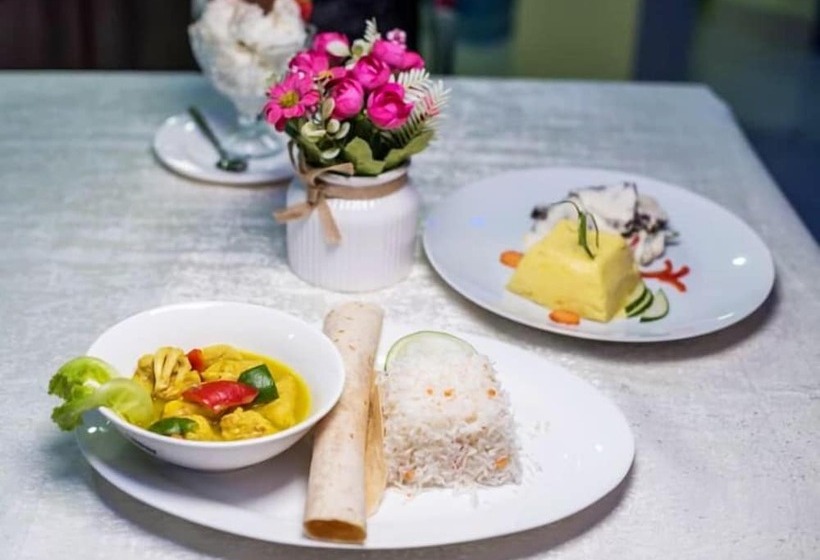 Eros Hotel And Suites Lekki