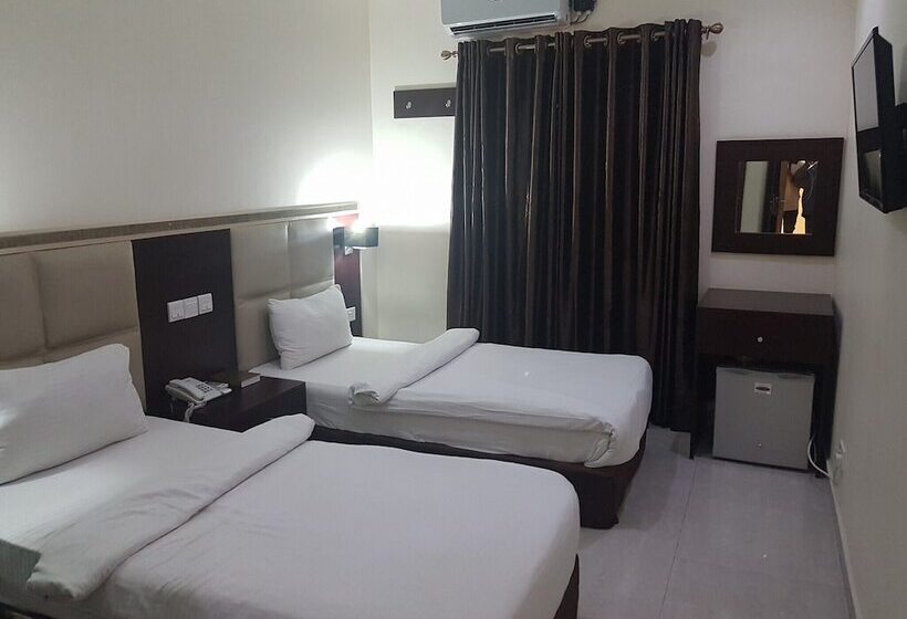 Eros Hotel And Suites Lekki