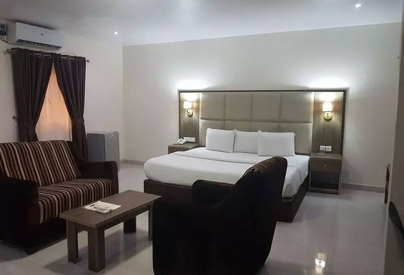 Eros Hotel And Suites Lekki