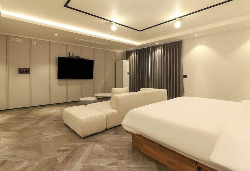 Gyeongju H Avenue Hotel Bulguksa