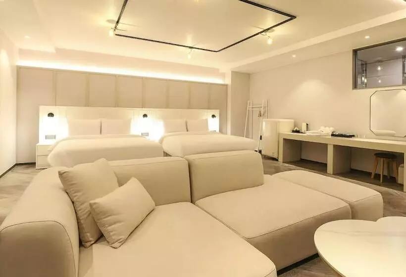 Gyeongju H Avenue Hotel Bulguksa