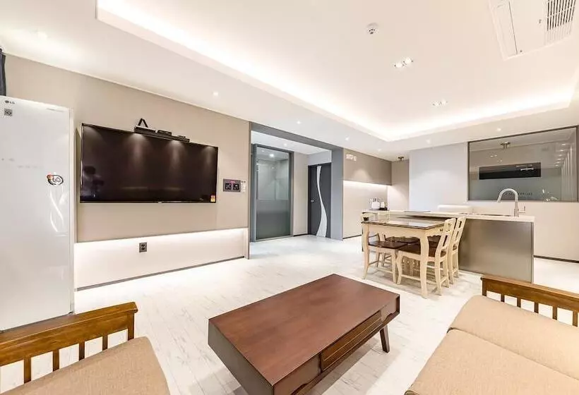 Gyeongju H Avenue Hotel Bulguksa