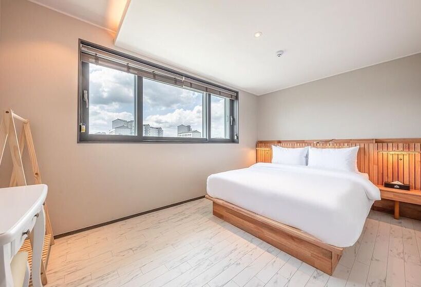 Gyeongju H Avenue Hotel Bulguksa