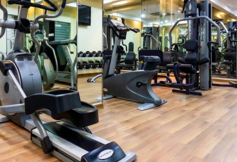 هتل Capital O 126 Manama Tower