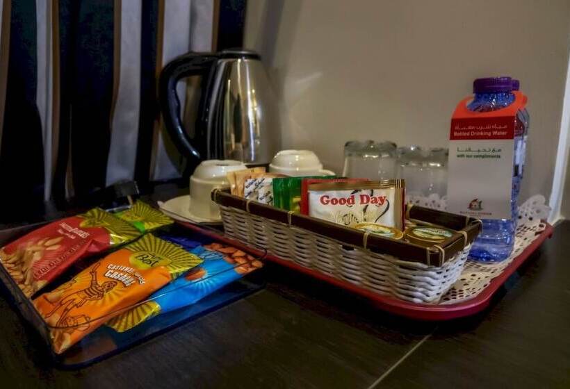 هتل Capital O 126 Manama Tower