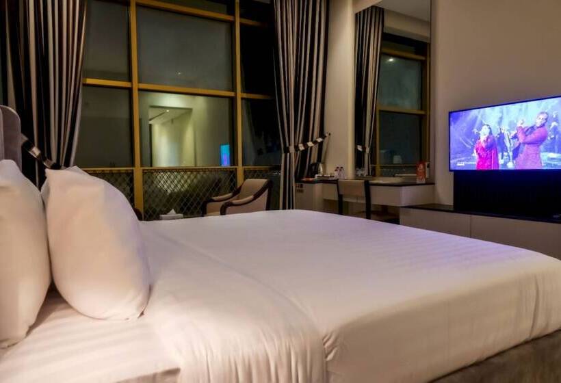 هتل Capital O 126 Manama Tower