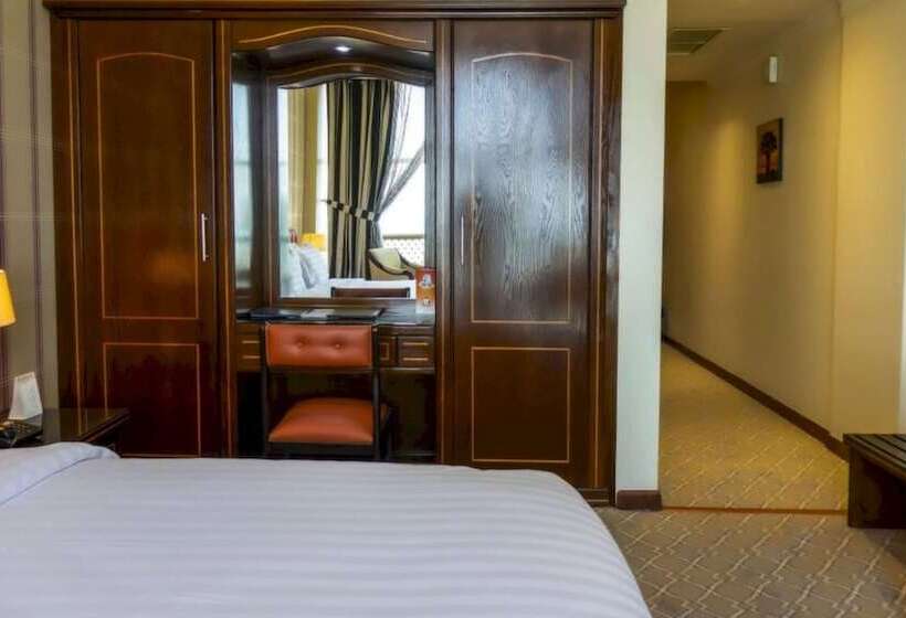 هتل Capital O 126 Manama Tower