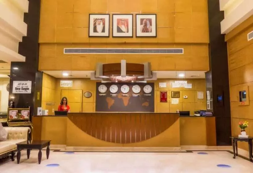 هتل Capital O 126 Manama Tower