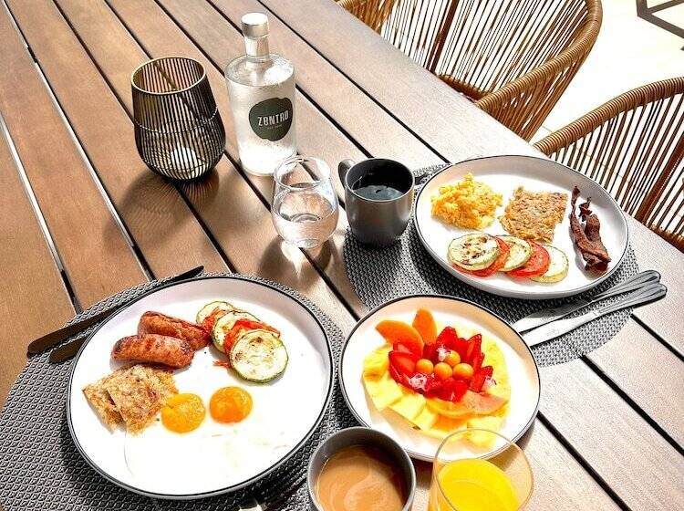 هتل Epic Tamarindo Boutique