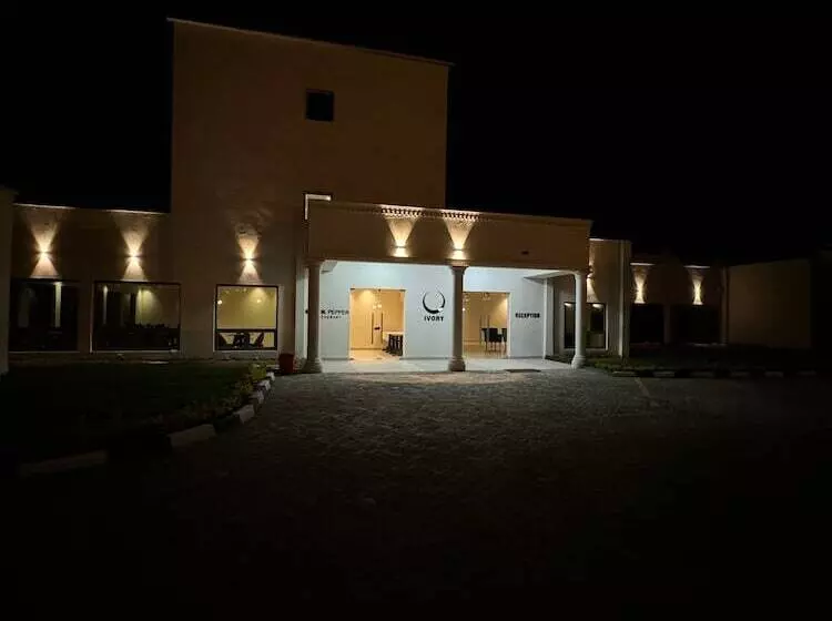 هتل Ivory Park