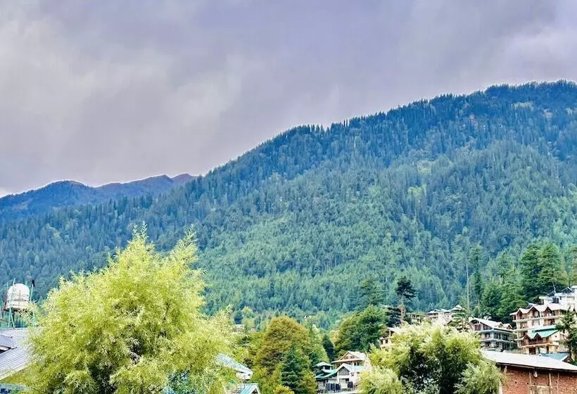 ホテル Manu Vatika Manali