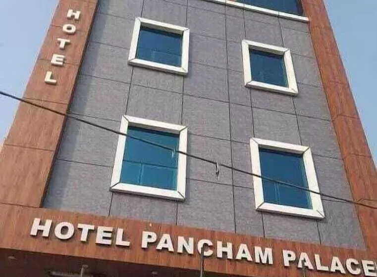 ホテル Pancham Palace