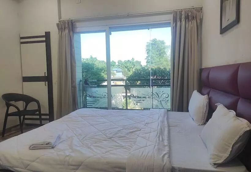 Hotelli Sg Hub Tower