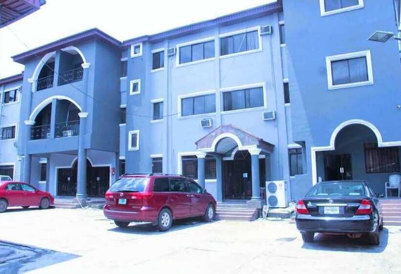 Samsy Hotel And Suites Benin City