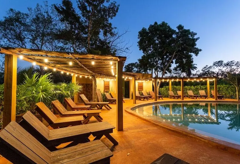 Xuux Peek Hotel Ecoturístico