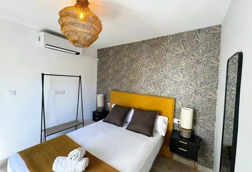 Apartamentos Plaza San Agustin 3000