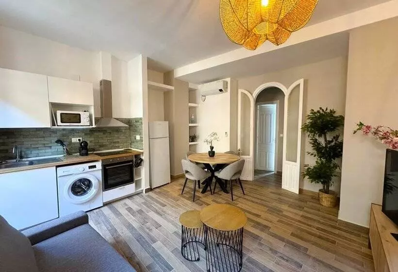 Apartamentos Plaza San Agustin 3000